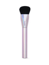 shape tapeâ„¢ pressed powder brush