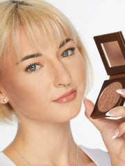 travel-size Amazonian clay waterproof bronzer